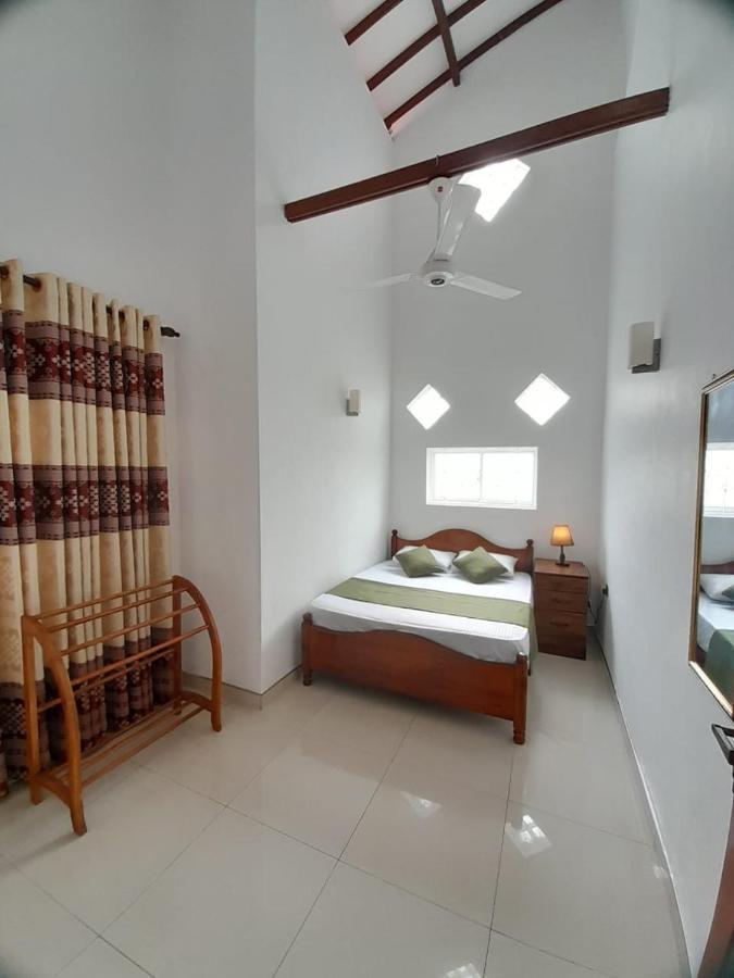 Jasmine Apartments Negombo Exterior foto